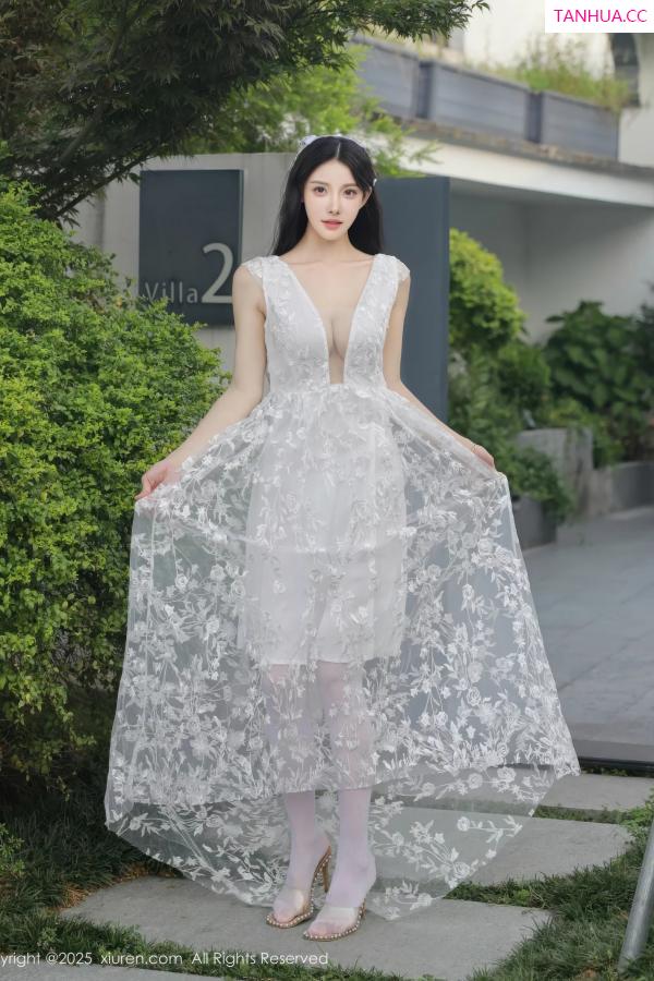   [XiuRen]高清写真图 2025.08.18 No.10661 梨霜儿 白色婚纱第26张图片